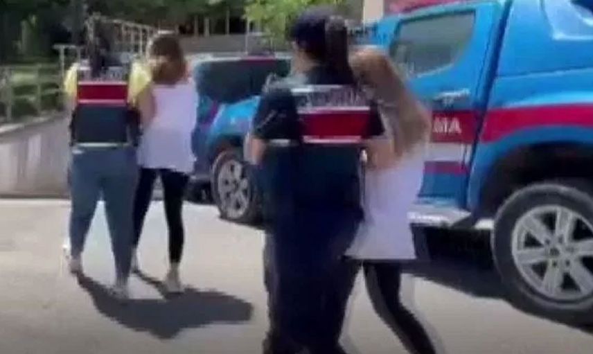 O ilde yaşanan fuhuşa karşı jandarma ekipleri operasyon düzenledi! Kadınları tuzağa düşüren kişilerin itirafları kan dondurdu