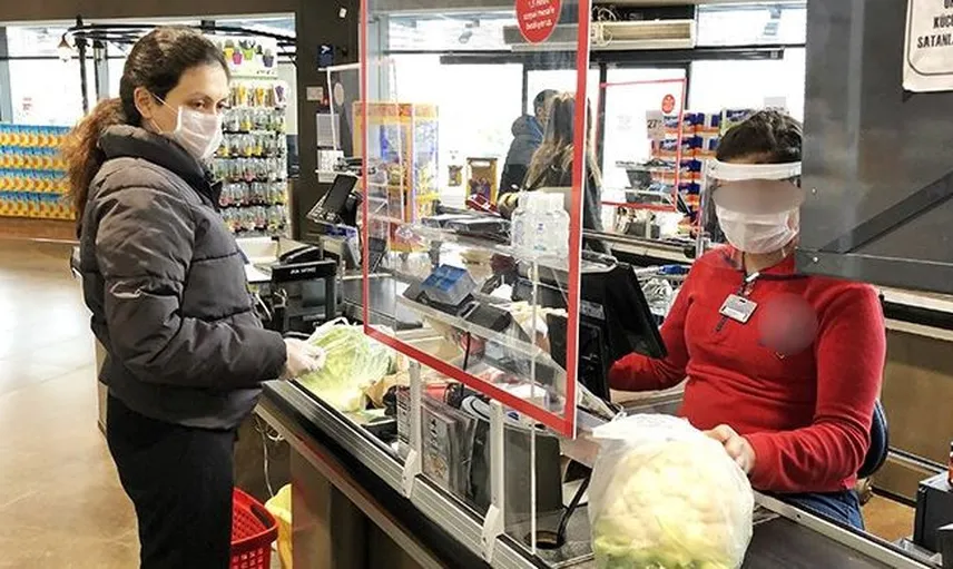 Müşteriyle Tartıştı, Hem İşinden Hem Tazminattan Oldu!