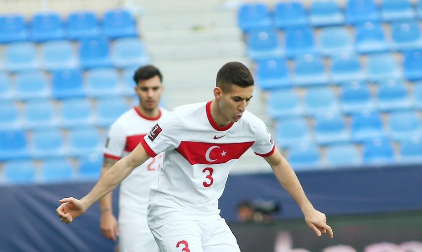 Trabzonspor, Mert Müldür Transferinde Israrcı Davranıyor!