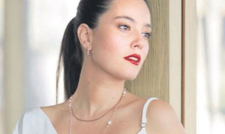 Eşkıya Dünyaya Hükümdar Olmaz'dan Sürpriz Ayrılık! Bahar Karakterini Canlandıran Pelin Akil Diziden Ayrıldı!