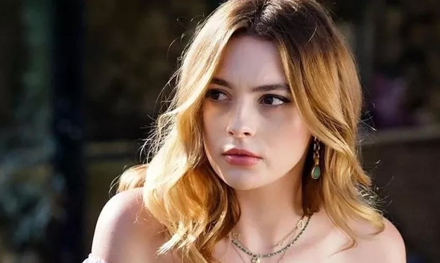 Melis Sezen açıldıkça açıldı! Üstünde ne var ne yok çıkardı