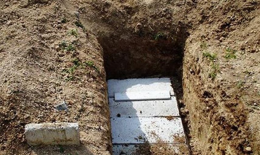 Hindistan'da kabrin içerisine kamera yerleştiren gencin hazin sonu!