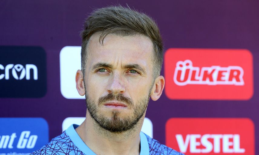 Trabzonspor'da Edin Visca yeni sezonda şampiyonluk istediklerini ve çok iyi transferler yaptıklarını söyledi