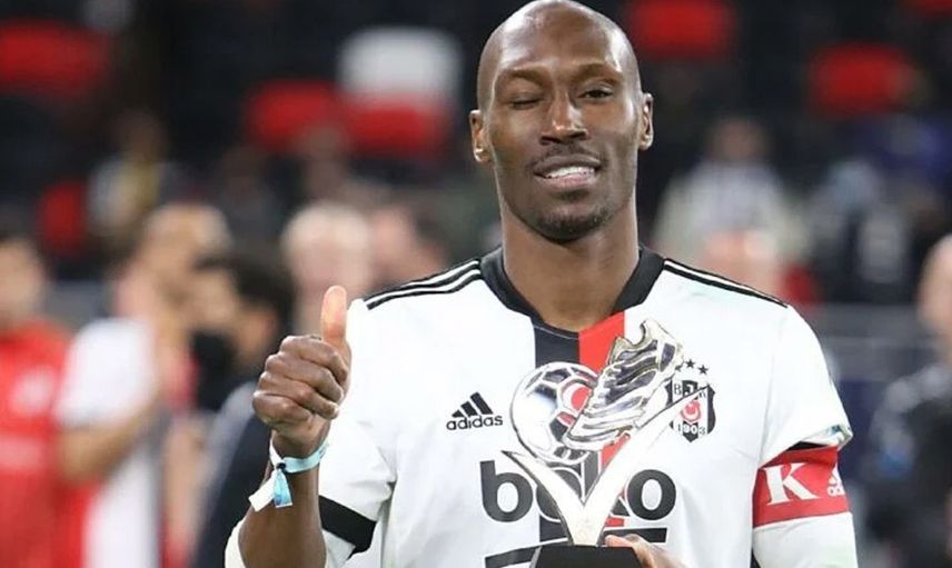 Beşiktaşlı Atiba Hutchinson Kariyeri İle İlgili Kararını Verdi!