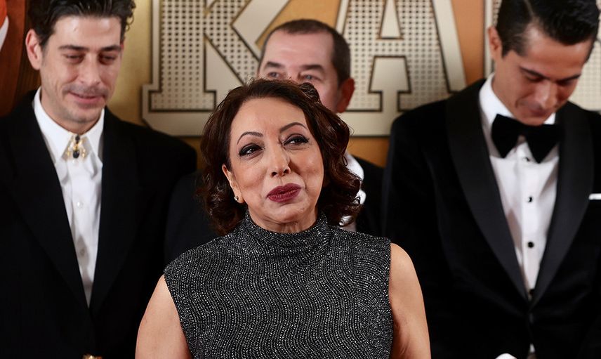 İsmail Hacıoğlu galaya katılmayan rol arkadaşı Melisa Aslı Pamuk'a ateş püskürdü: Mülteci değilse...