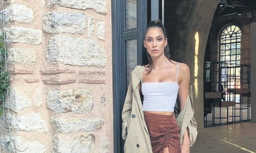 Ünlü Model Dilara Kurşun ve Sevgilisi Tufan Kılıç Trafikte Dayak Yedi