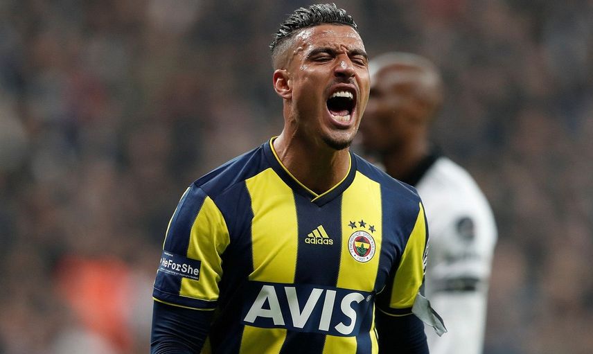 Fenerbahçe'de Yolların Ayrılacağı İsimler Belli Oldu!