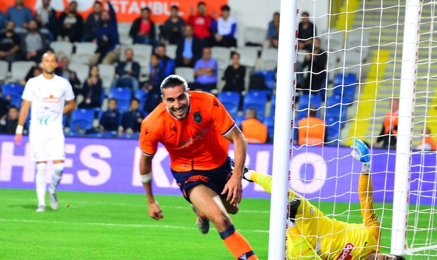 Antalyaspor, Başakşehir Forması Giyen Enzo Crivelli'yi Transfer Etti!