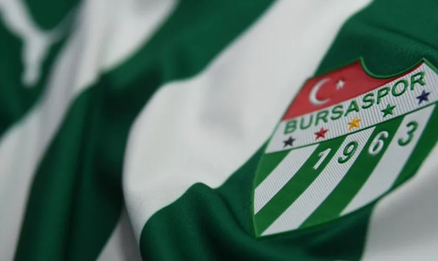 Ozan İpek Amatör Futbola Başladı
