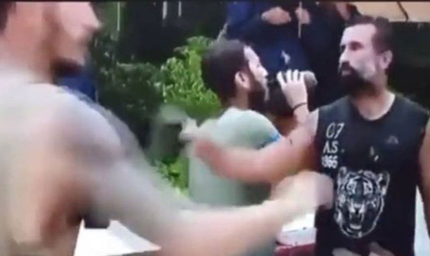 Acun bu sefer fena yakalandı: Survior’dan gelen yiyecek içecek ifşasının fotoğrafları sosyal medyaya sızdı