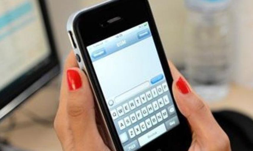 İngiltere'de Korkunç Olay İnternetten Tanıştığı Genç Kadınların Çırılçıplak Fotoğraflarını Alarak Şantaj Yaptı