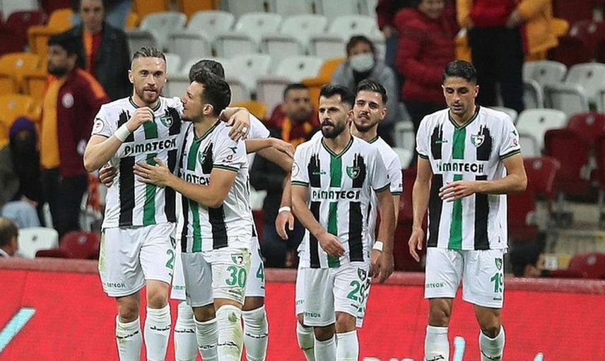 Denizlispor Teknik Direktörü Fatih Tekke Galatasaray'ı Kupadan Elemelerinin Ardından Açıklamalarda Bulundu!