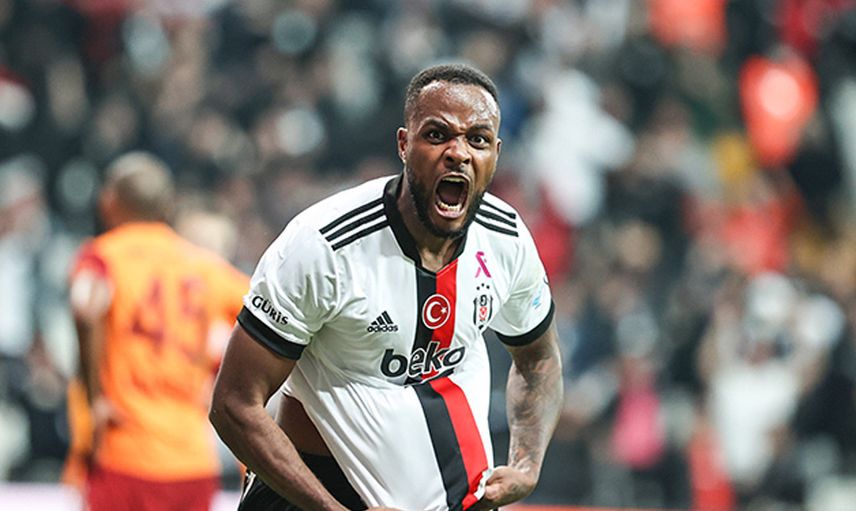 Beşiktaş'ın Yıldızı Cyle Larin Premier Lig'e Transfer Olmaya Sıcak Bakıyor!
