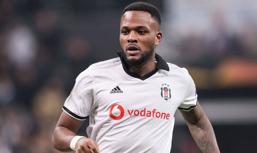 Fulham Beşiktaş'tan Cyle Larin'i Transfer Etmek İstiyor!