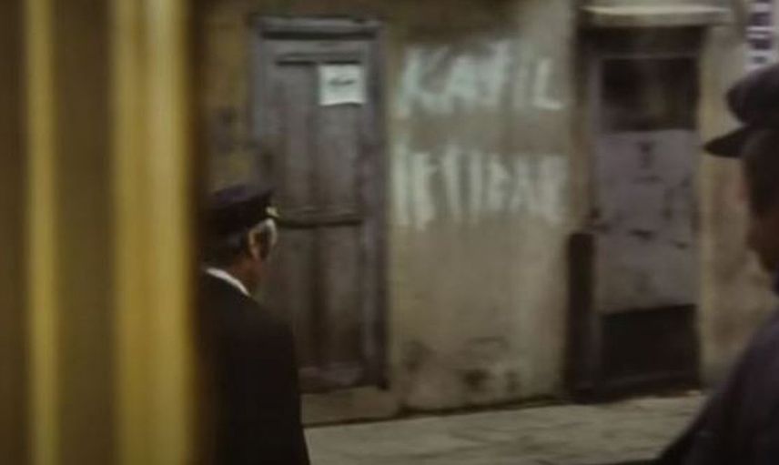 Yeşilçam filmlerinin televizyonlarda RTÜK nedeni ile yayınlanmamış en çarpıcı sahneleri