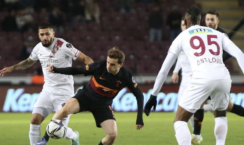 Ahmet Çakar'dan Galatasaray Yönetimine Ağır Sözler!