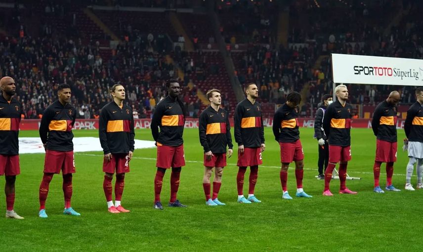 Galatasaray'da Yeni Transfer Erick Pulgar'dan Çarpıcı Açıklamalar!