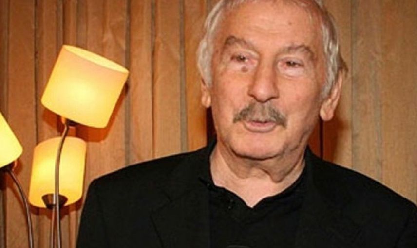 İLHAN SELÇUK