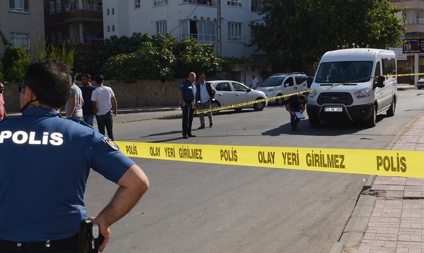 Evden gelen pis kokunun altından aile dramı çıktı