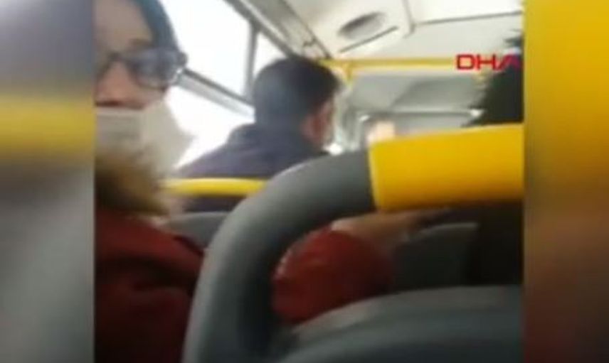 Şoförden Hamile Kadına Çirkin Sözler! 'Kucağıma mı Alayım?'