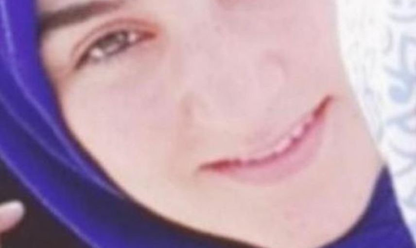Baza Altında Kalan Kadının Ölümündeki Külotlu Çorap Detayı