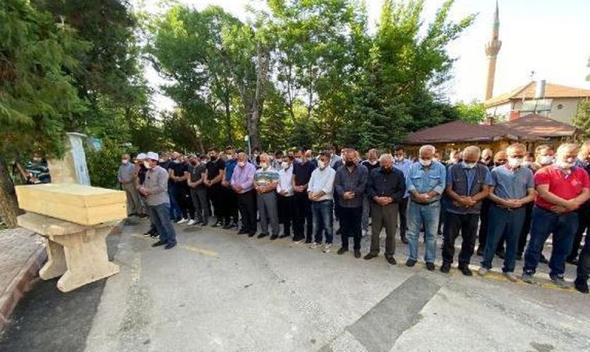 Tacize Uğrayan Kadını Kurtarırken Canından Oldu!