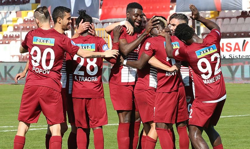 Afrika Uluslar Kupası'na Süper Lig'den Giden Futbolcular Dikkat Çekiyor!