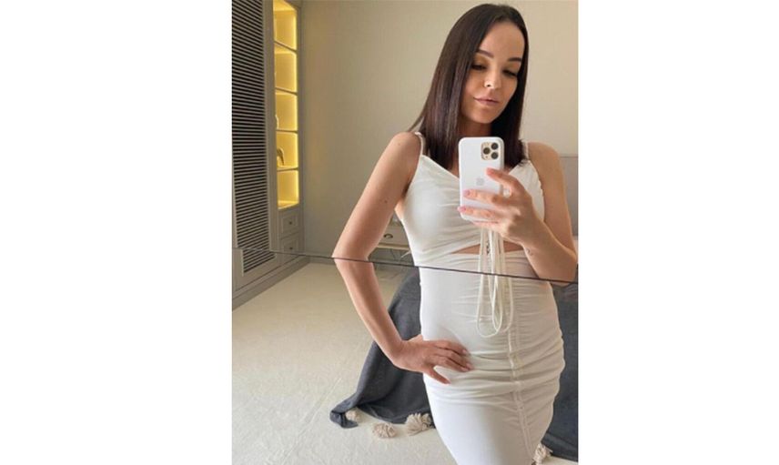 Bengü ile Kızı Zeynep’in Benzerliği Dikkat Çekti: İkinci Bebek Yolda!