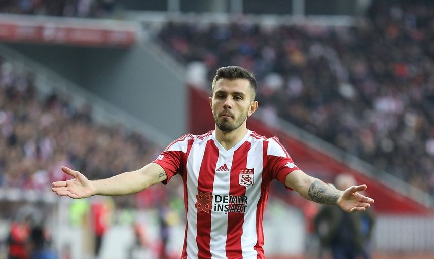 Bologna ve Genoa, Galatasaraylı Emre Kılınç Transferinde Mücadeleye Girdi!