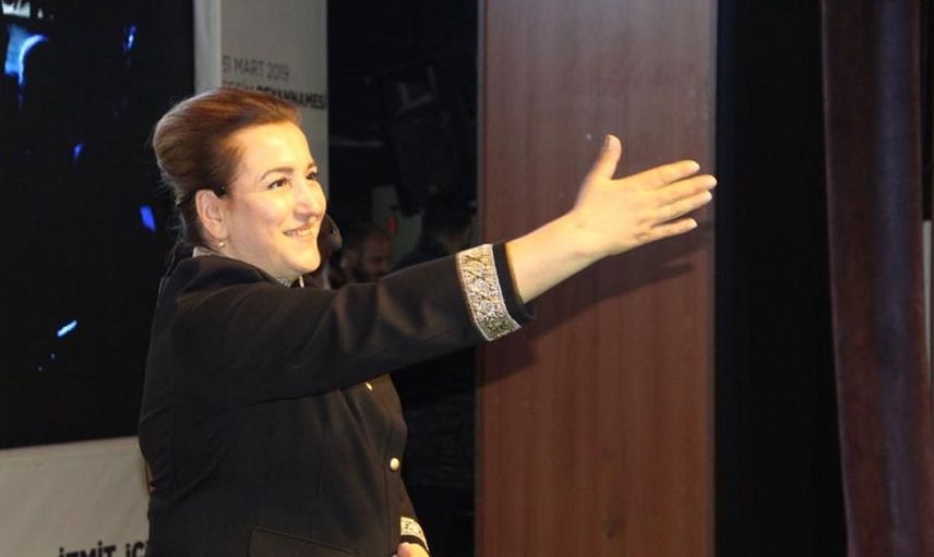 Azize Sibel Gönül Kimdir?