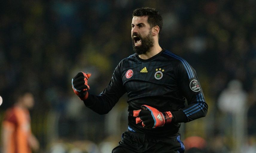 Volkan Demirel Fenerbahçe'den Ayrıldı!