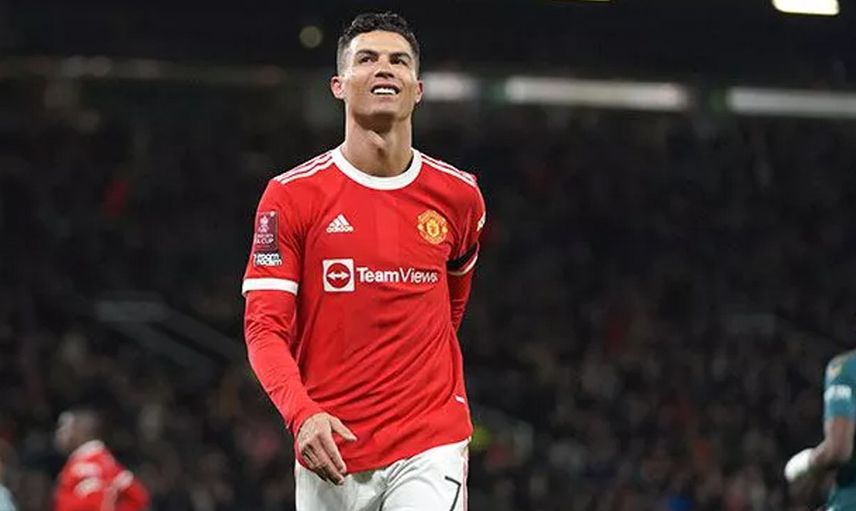Manchester United'ın dünya yıldızı Cristiano Ronaldo'dan Ukrayna'ya destek geldi!