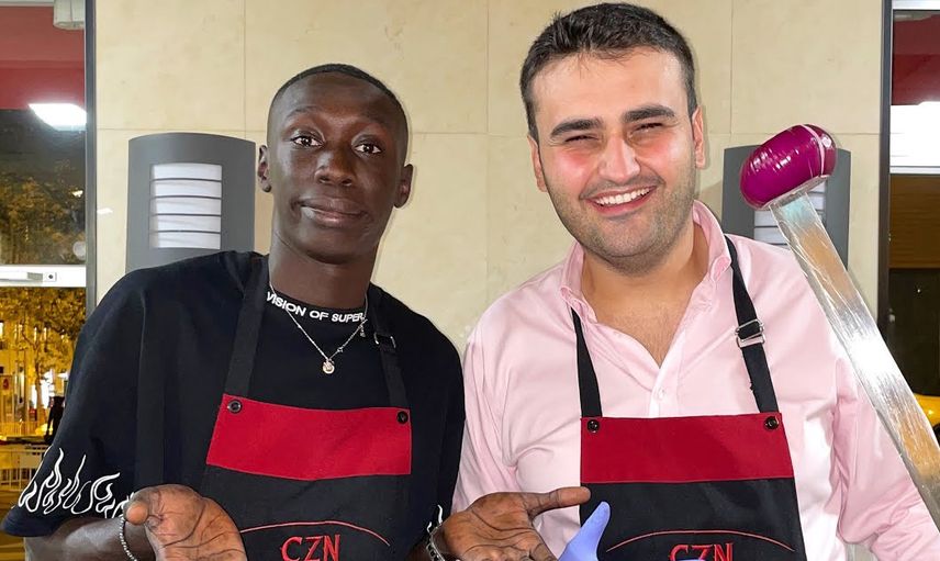 CZN Burak, aylık kazancını açıkladı duyanlar kulaklarına inanamadı