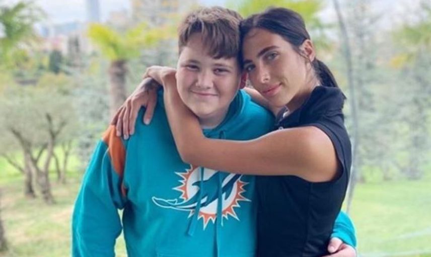 Kaya Çilingiroğlu Çocuklarıyla Olan Fotoğrafını Paylaştı