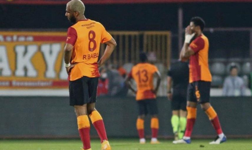 Galatasaray'da Fatura Fatih Terim'e Kesildi!