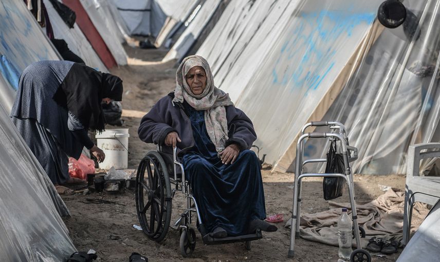 Filistinliler yine yerlerinden edildi! Bedensel engelli vatandaşların zor anları..