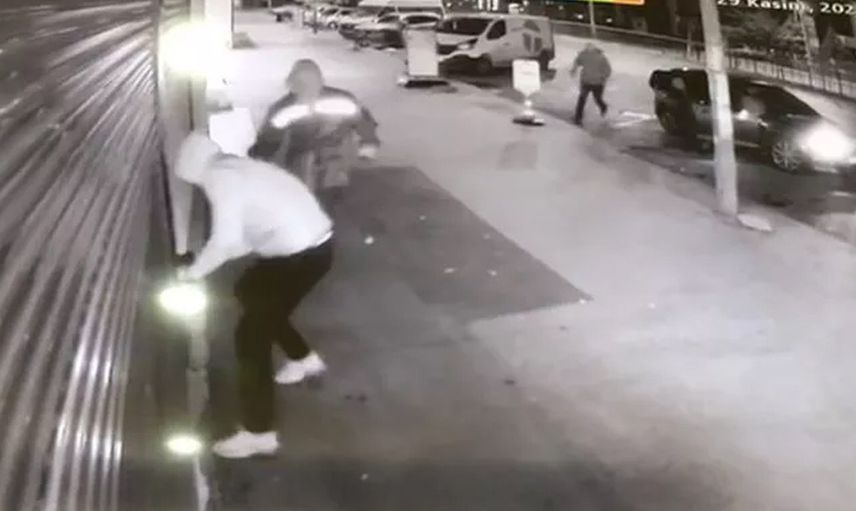 Mustafa Ceceli'ye hırsızlık şoku! Kuyumcu dükkanına giren hırsızlar 2.5 milyon liralık zarar verdi
