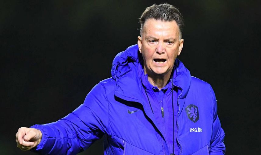 Hollanda Milli Takımı'nın Teknik Direktörü Louis Van Gaal, kansere yakalandığını duyurdu!