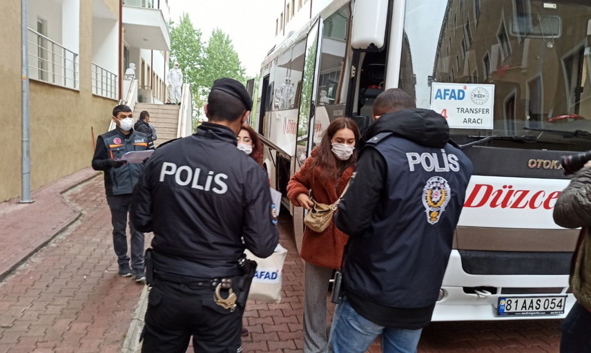 23 Nisan'da Tam Kapanma mı Geliyor?