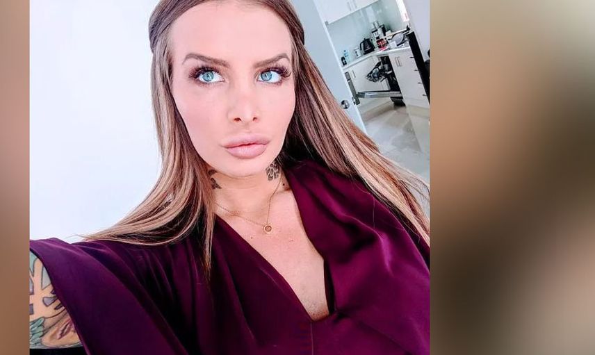 Çift vajinası olan kadının sex itirafları yok artık dedirtti... İkisini de aktif olarak kullanabiliyor!