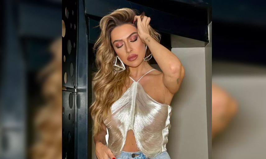 Hadise'den beğeni toplayan paylaşım: Yatakta üstsüz pozlarına yorum yağdı!