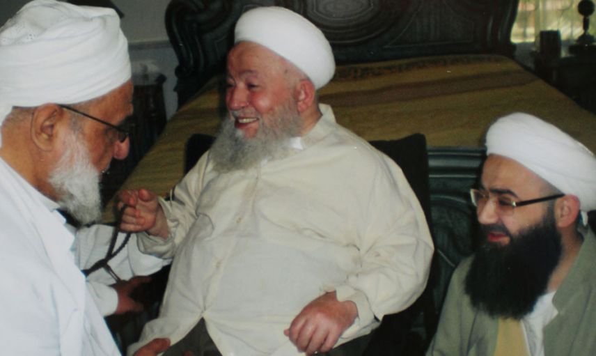Cübbeli Ahmet Mahmut Ustaosmanoğlu'nun cenazesinde hüngür hüngür ağladı! Mahmut Efendi'nin Cübbeli Ahmet'e vasiyeti herkesi şoke etti