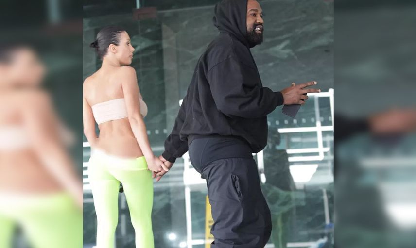 Dünyaca ünlü isim Kanye West'in eşi sınır tanımıyor: Şimdi de neon yeşil taytını yarıya kadar indirip sokakta öyle gezdi!