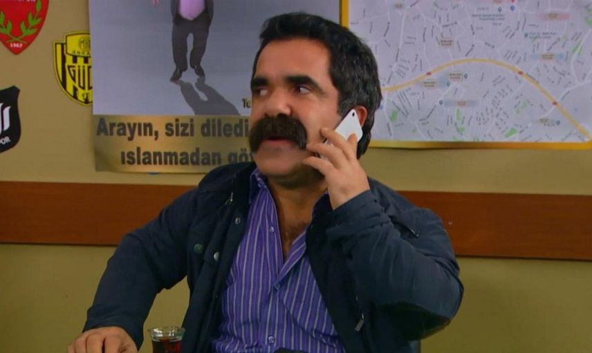 Çaycı Hüseyin Karakteriyle Tanınan Alparslan Özmol’un Sosyal Medya Hesabı Çalındı