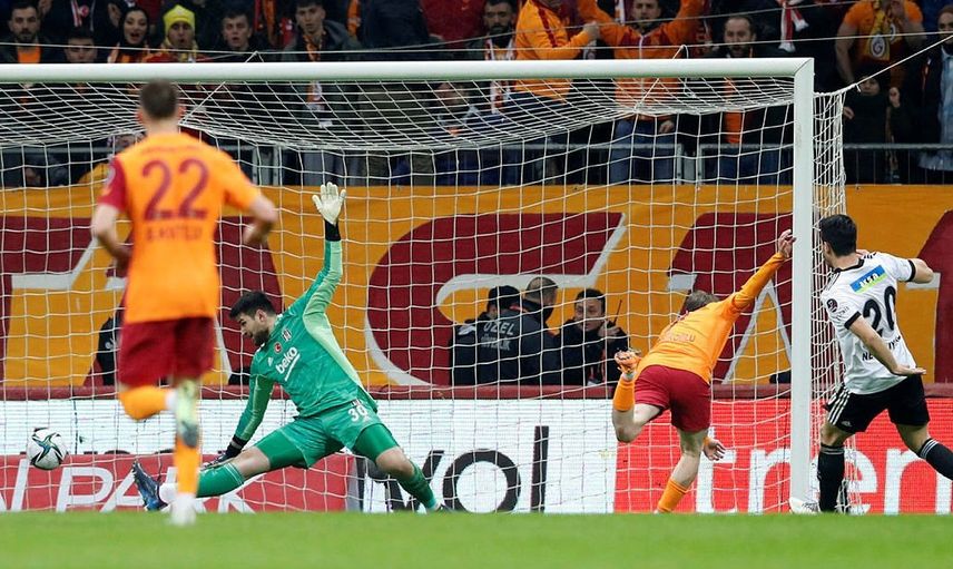 Turgay Demir'den Beşiktaş Teknik Direktörü Önder Karaveli'ye ağır eleştiriler!