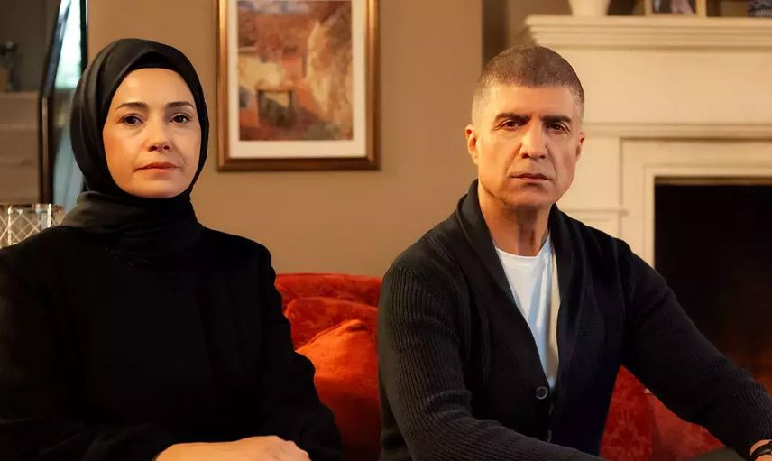 Kızıl Goncalar dizisinde ses getiren sahne! Tarikata polis baskını: ''Türkiye laiktir laik kalacak!''
