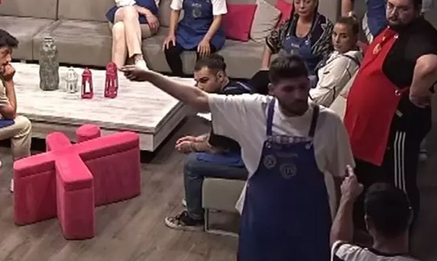 MasterChef'te gergin anlar! 'Özel hayatımı buraya taşıma' diyen Sergen rakiplerinin üzerine yürüdü