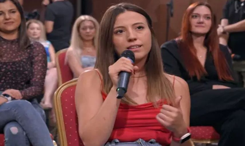 Sevgilisini başka bir kadınla çıplak bastı! Hasan Can Kaya öyle bir soru sordu ki kadın gülme krizine girdi!