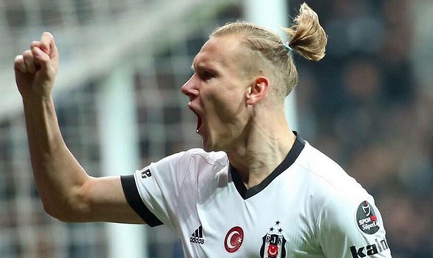 Beşiktaş Domagoj Vida'nın Trabzonspor'a Transfer Olacağı Yönünde Çıkan Haberleri Yalanladı