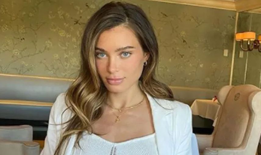 Yetişkin Film yıldızı Lana Rhoades’ten yüz kızartıcı itiraf! Ünlü oyuncuyla yaşadığı yatak hayatını tek tek ifşa etti